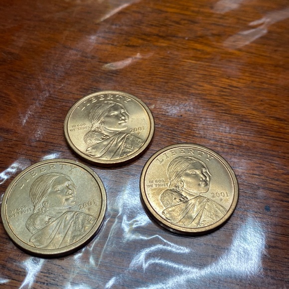 3 one dollar Sacagawea coins - Picture 1 of 3